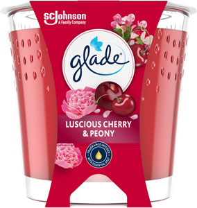 Glade sviečka Luscious Cherry & Peony 112 g